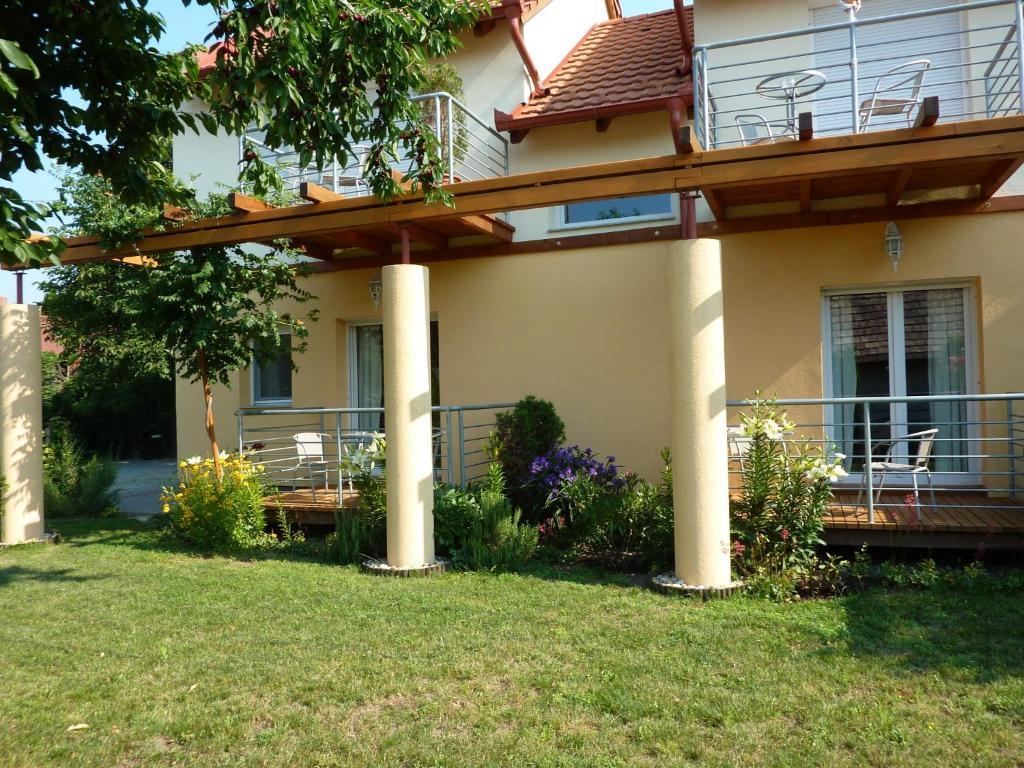 Luca Apartments Залакарос Екстериор снимка